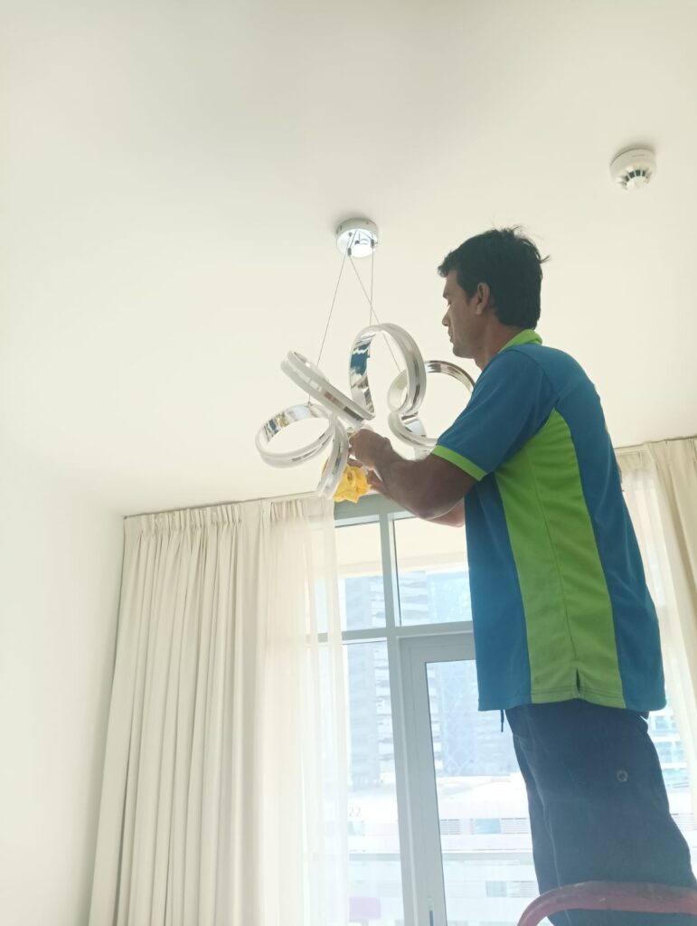 apartment cleaning dubai